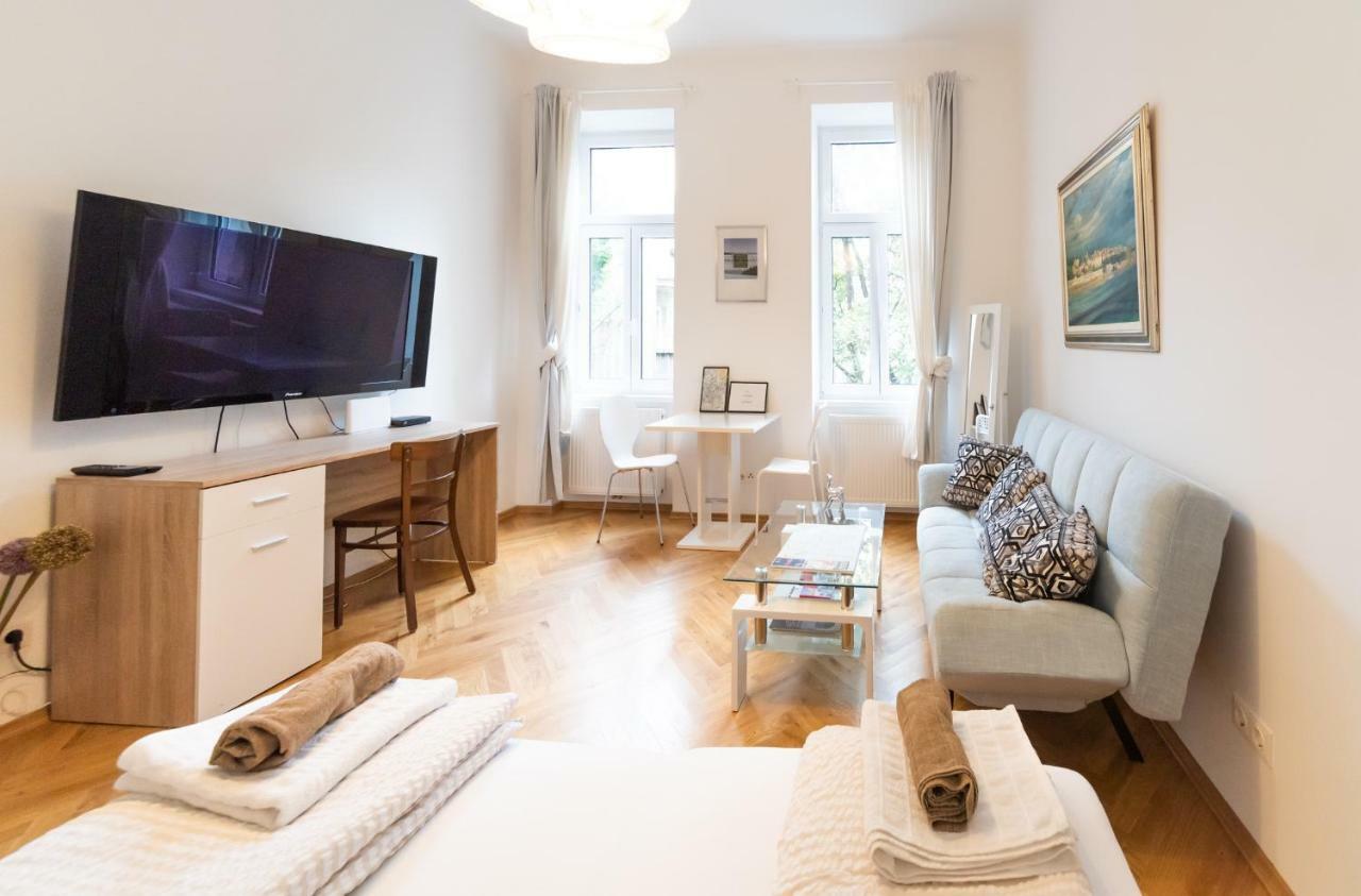 Prater Studio Next Fair, Un, Wu And City Center Apartman Bécs Kültér fotó