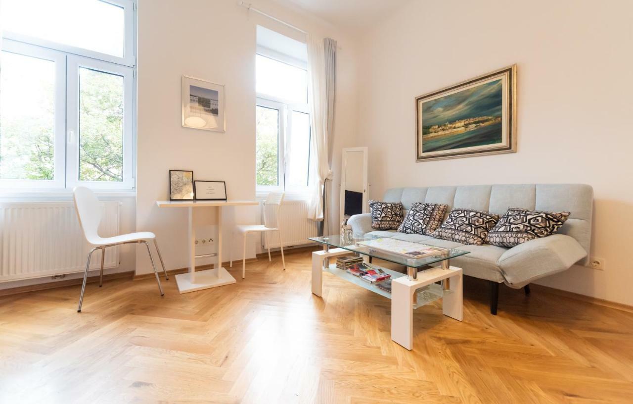 Prater Studio Next Fair, Un, Wu And City Center Apartman Bécs Kültér fotó