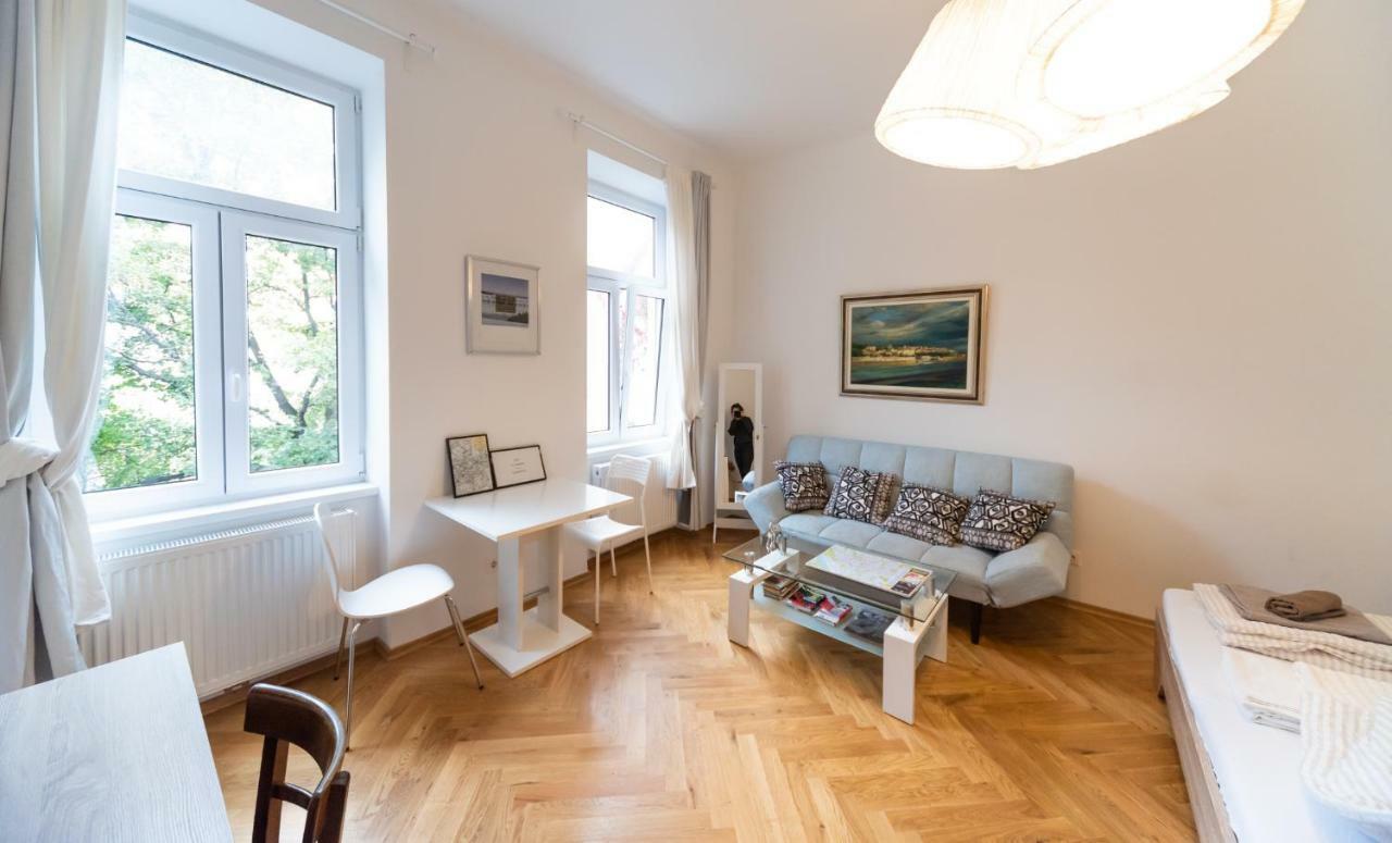 Prater Studio Next Fair, Un, Wu And City Center Apartman Bécs Kültér fotó