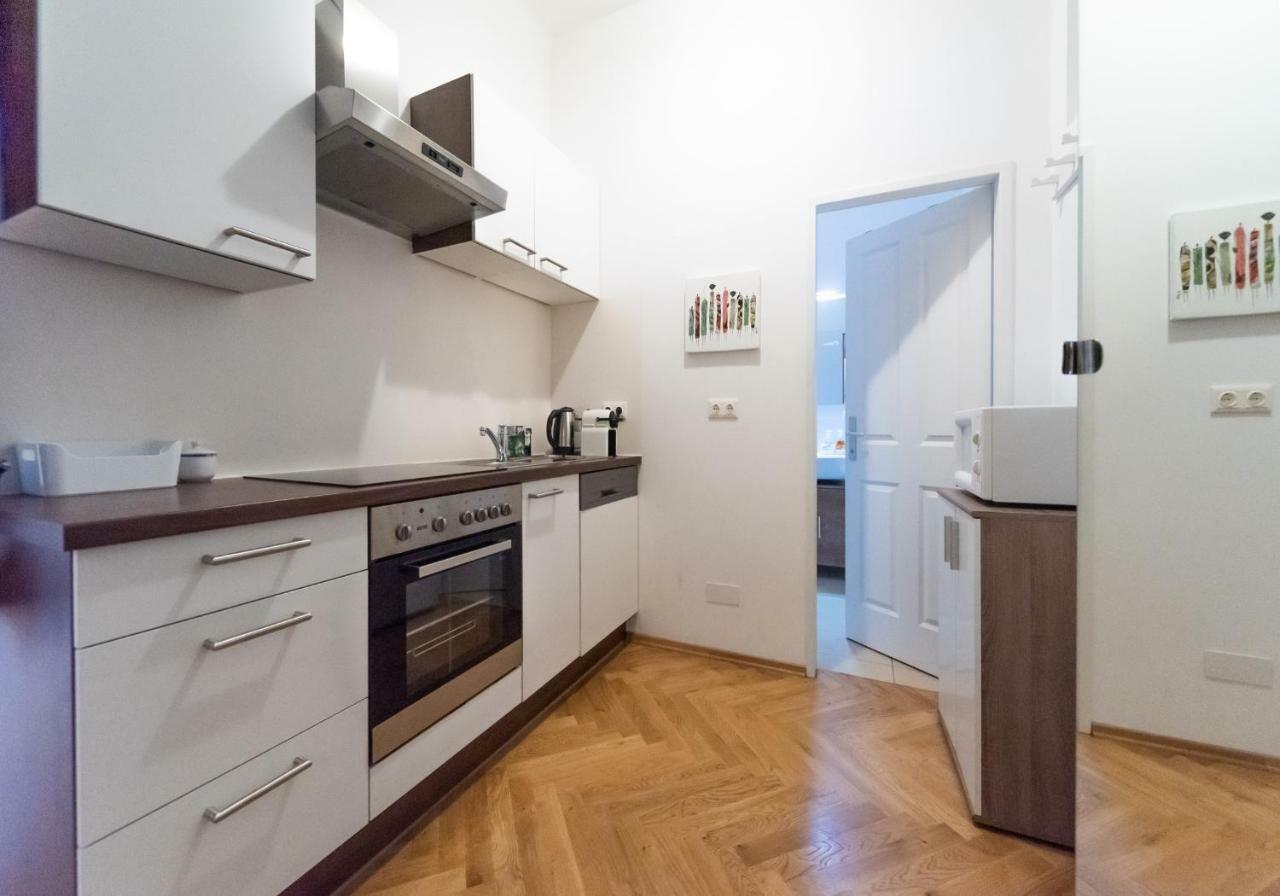 Prater Studio Next Fair, Un, Wu And City Center Apartman Bécs Kültér fotó